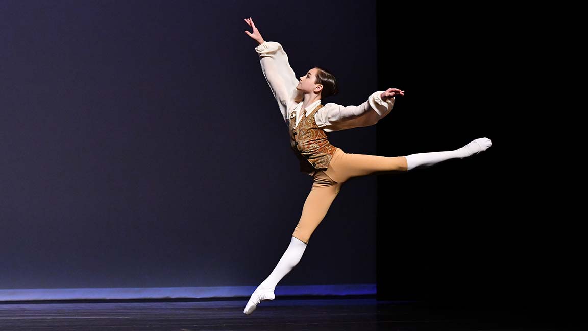 Lex Fowler at the World Ballet Competition. Photo credit: Michael Cairns