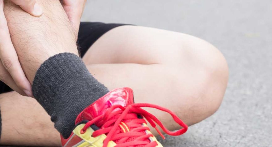 Should you use ice or heat for injuries?