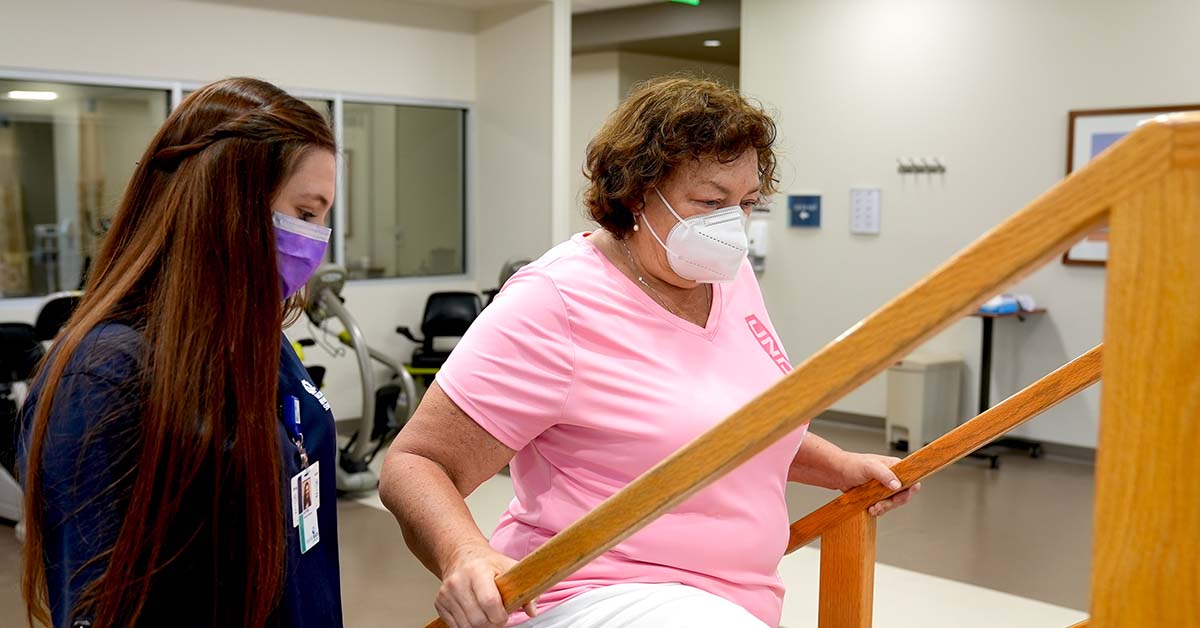 With the help of her expert care team at Tidelands Health, Debra O’Dell is walking without pain for the first time in years.