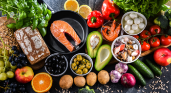 Food products representing the Mediterranean diet which may improve overall health status